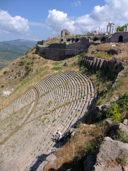Theater von
                  Pergamon