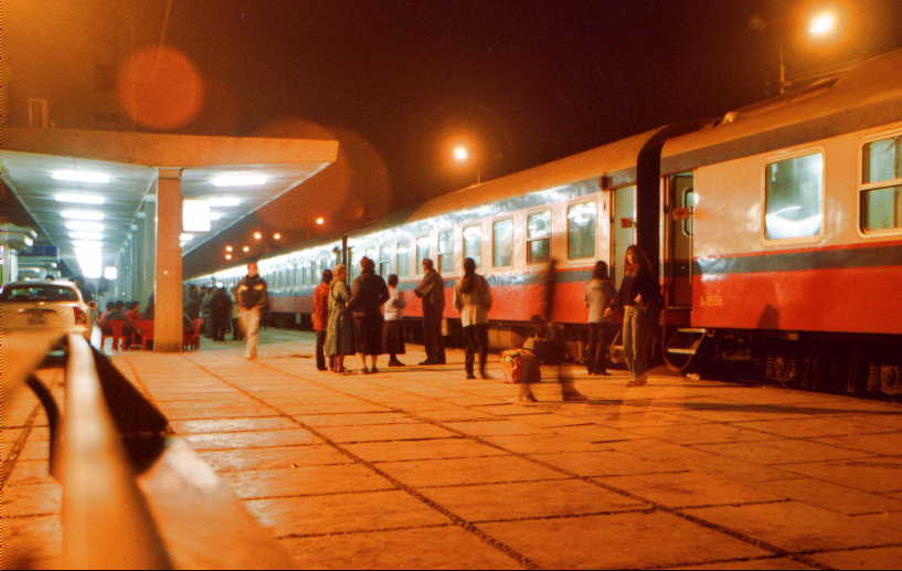 Nachtzug von
                Hanoi