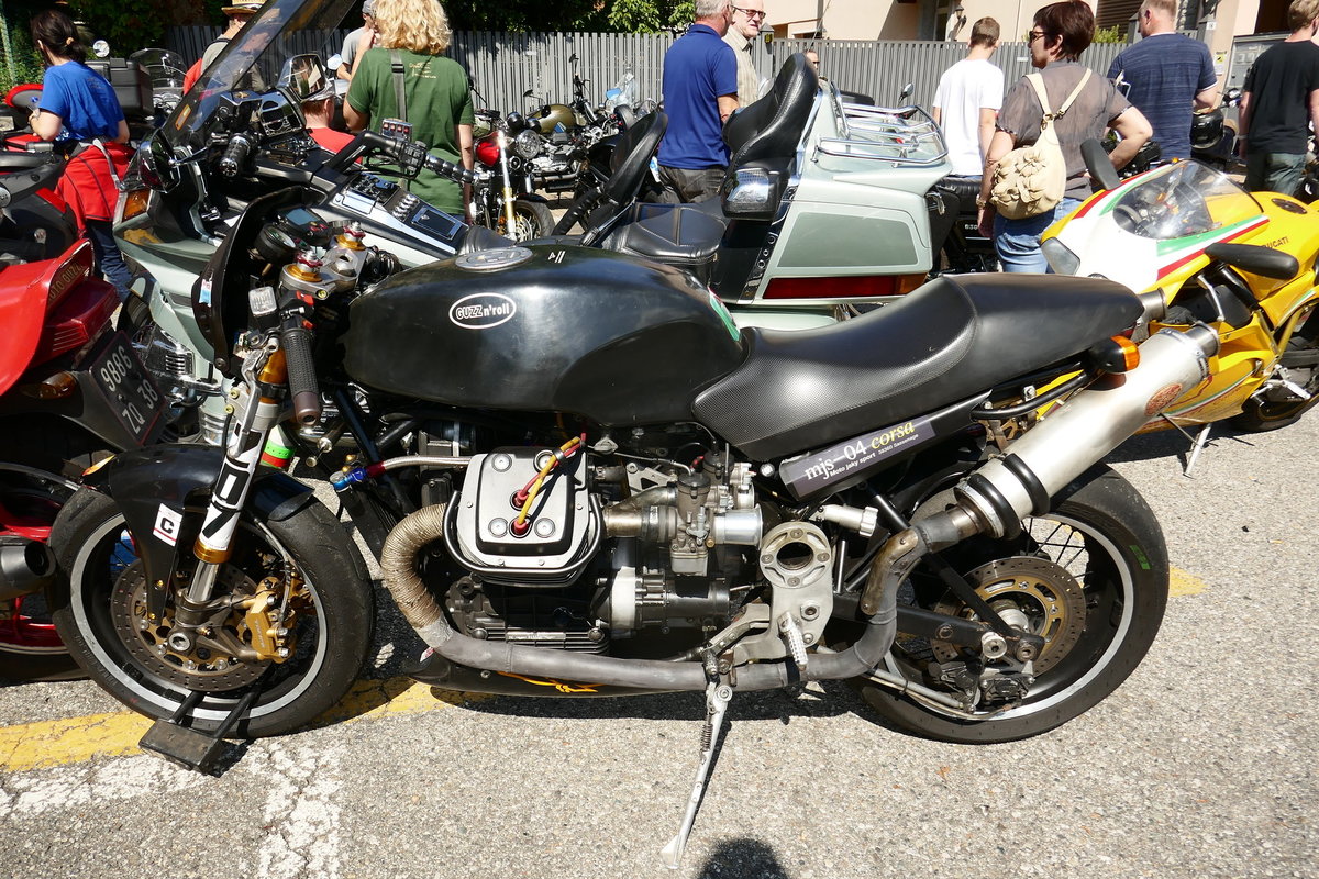 Viervergaser Guzzi