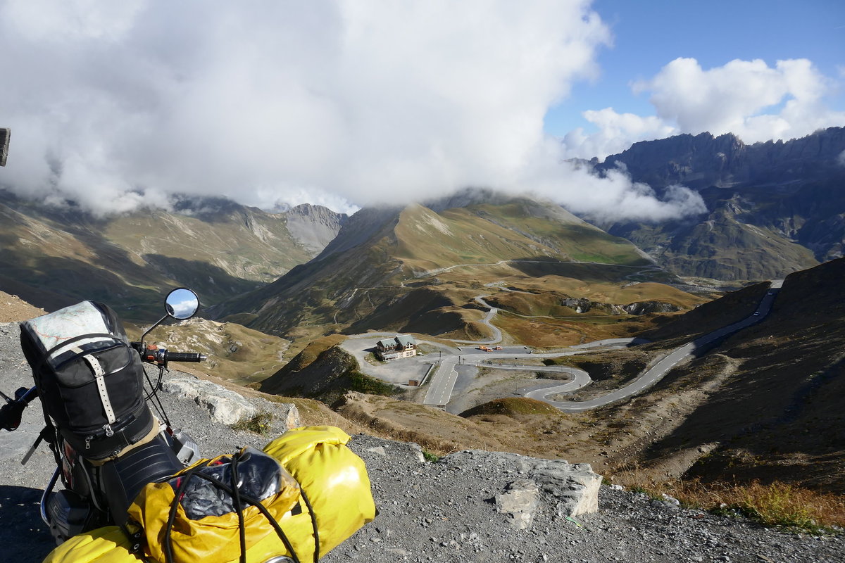 Col du
                Galibier